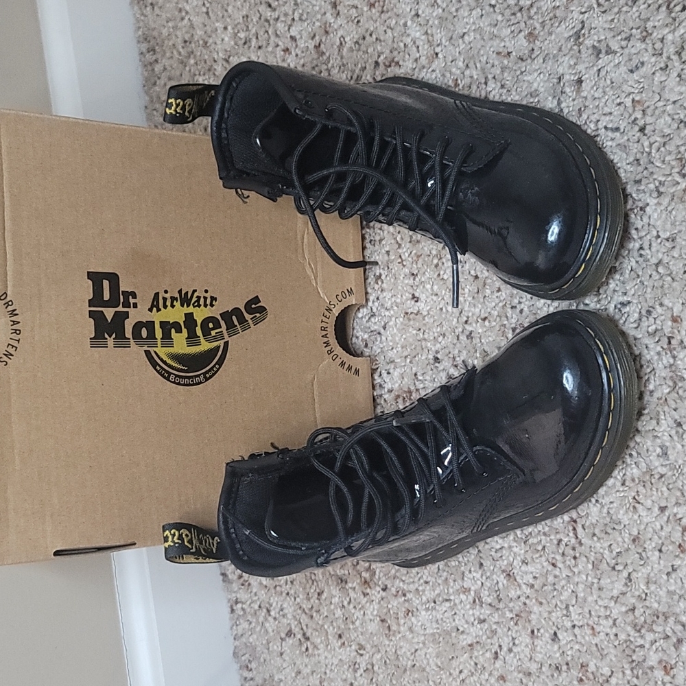 Dr.Martens Patent Lamper Boots size 10